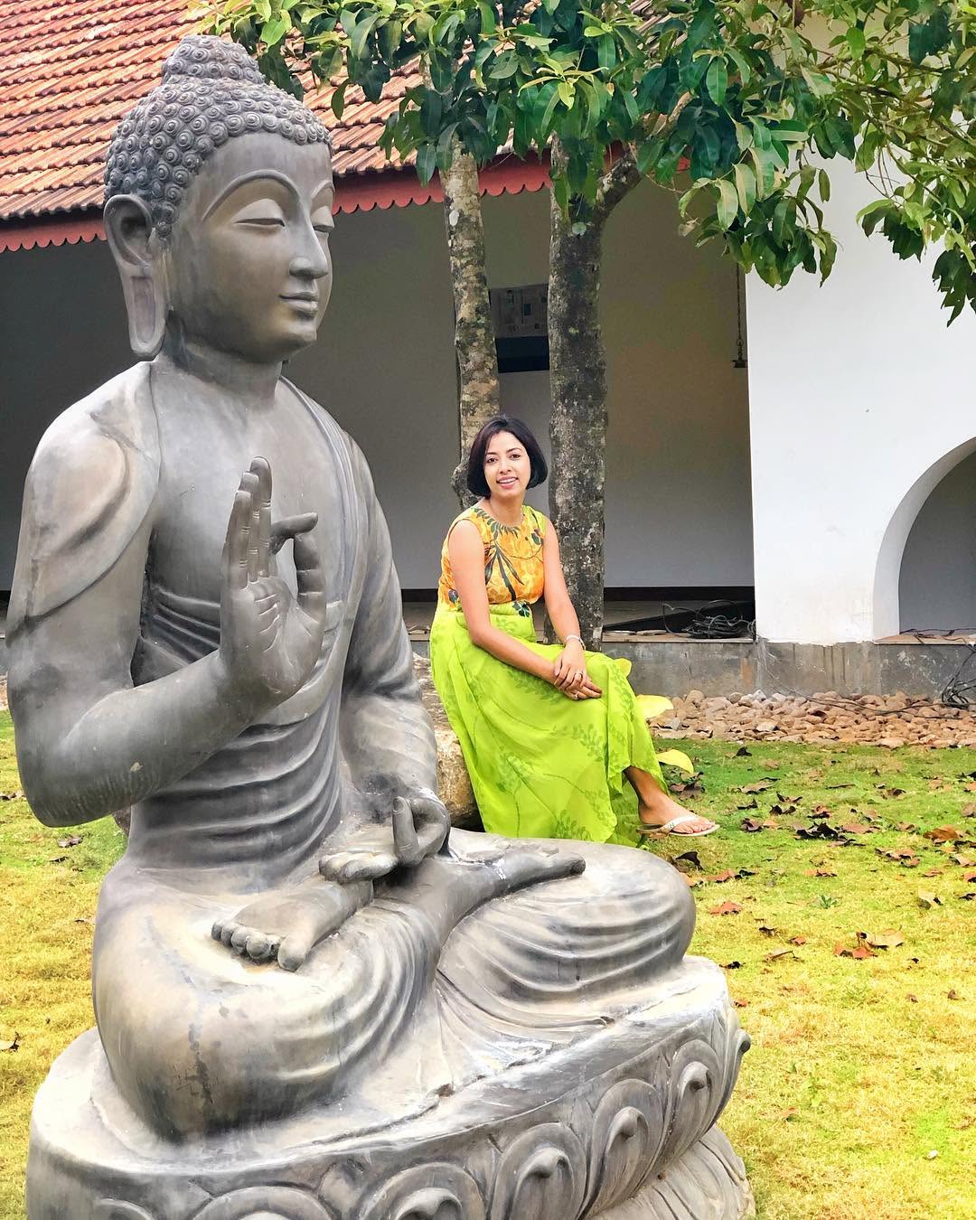 Public Instagram story by Archana & Vidur | TRAVEL & LIFESTYLE